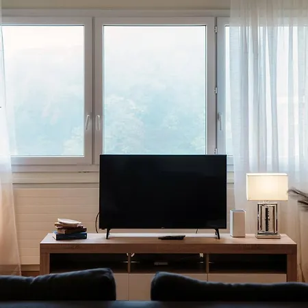 Pazzallo By Quokka 360 - Strategic Location Near The Motorway Exit Apartment Lugano