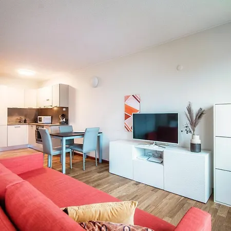 Pazzallo By Quokka 360 - Strategic Location Near The Motorway Exit Apartment Lugano