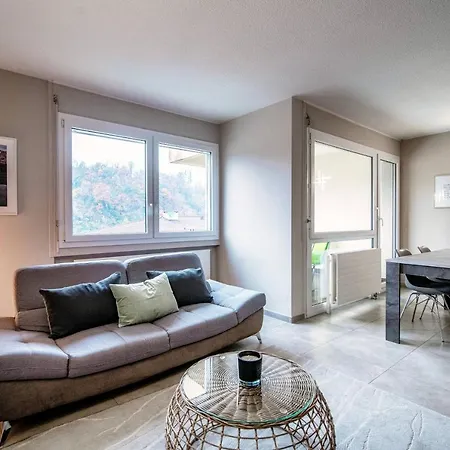 Pazzallo By Quokka 360 - Strategic Location Near The Motorway Exit Apartment *